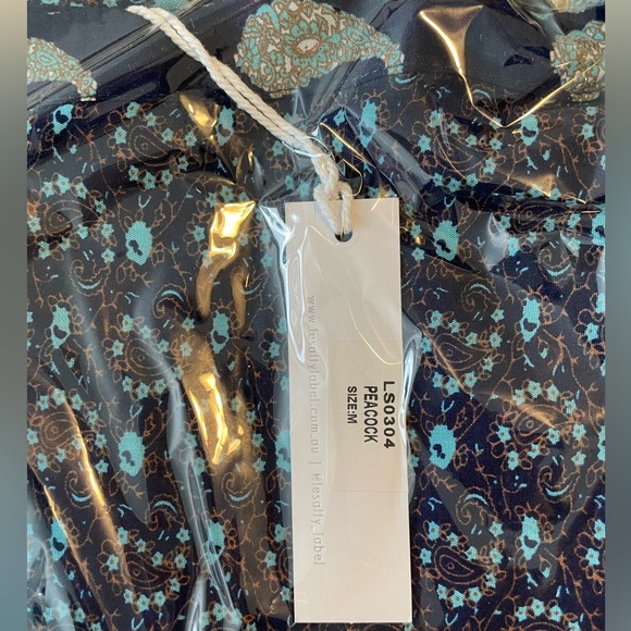 NWT Le Salty Label Ayana Wrap Skirt in Peacock - Picture 5 of 6